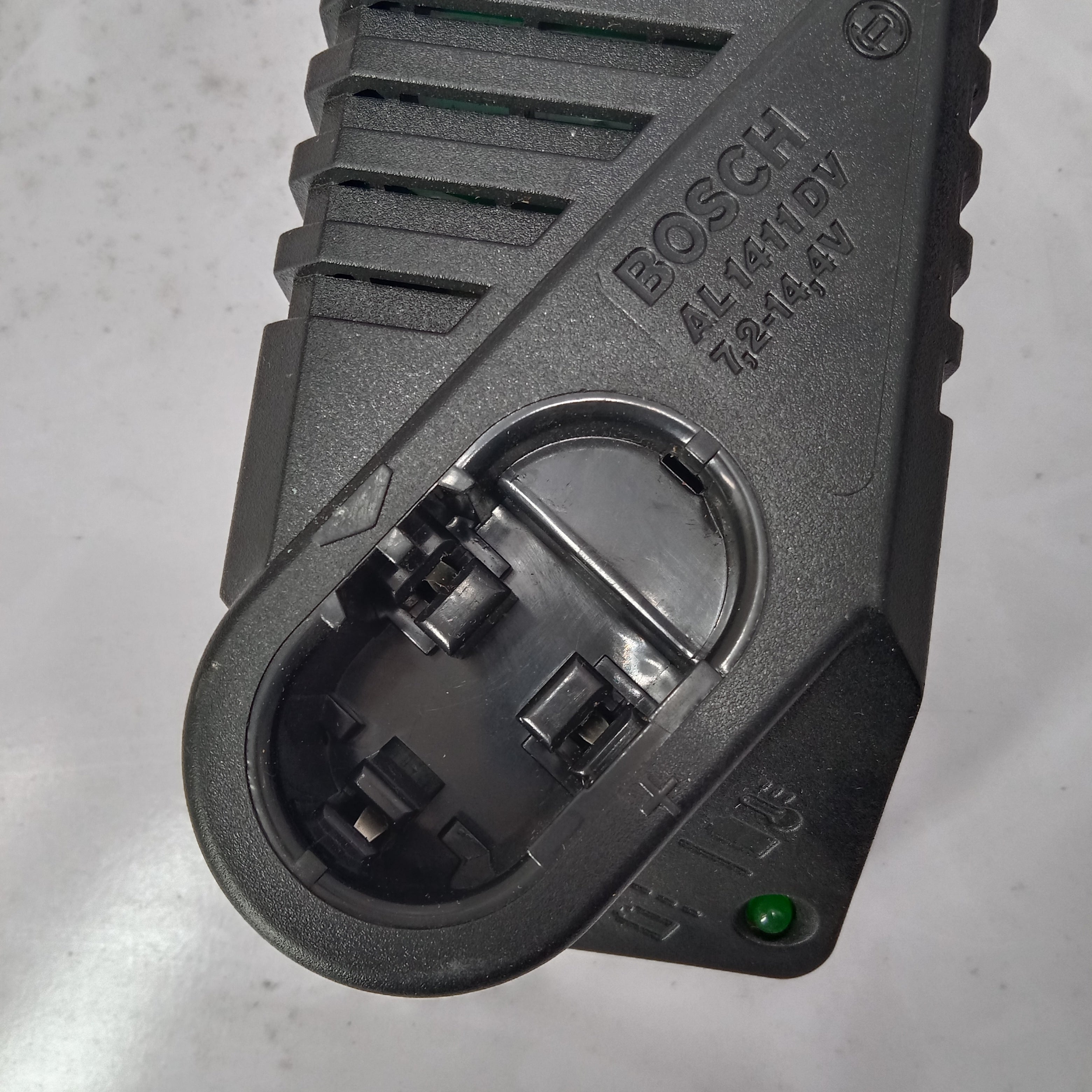 BOSCH GSR 14.4-2 Professional Drill Machine in Pakisttan